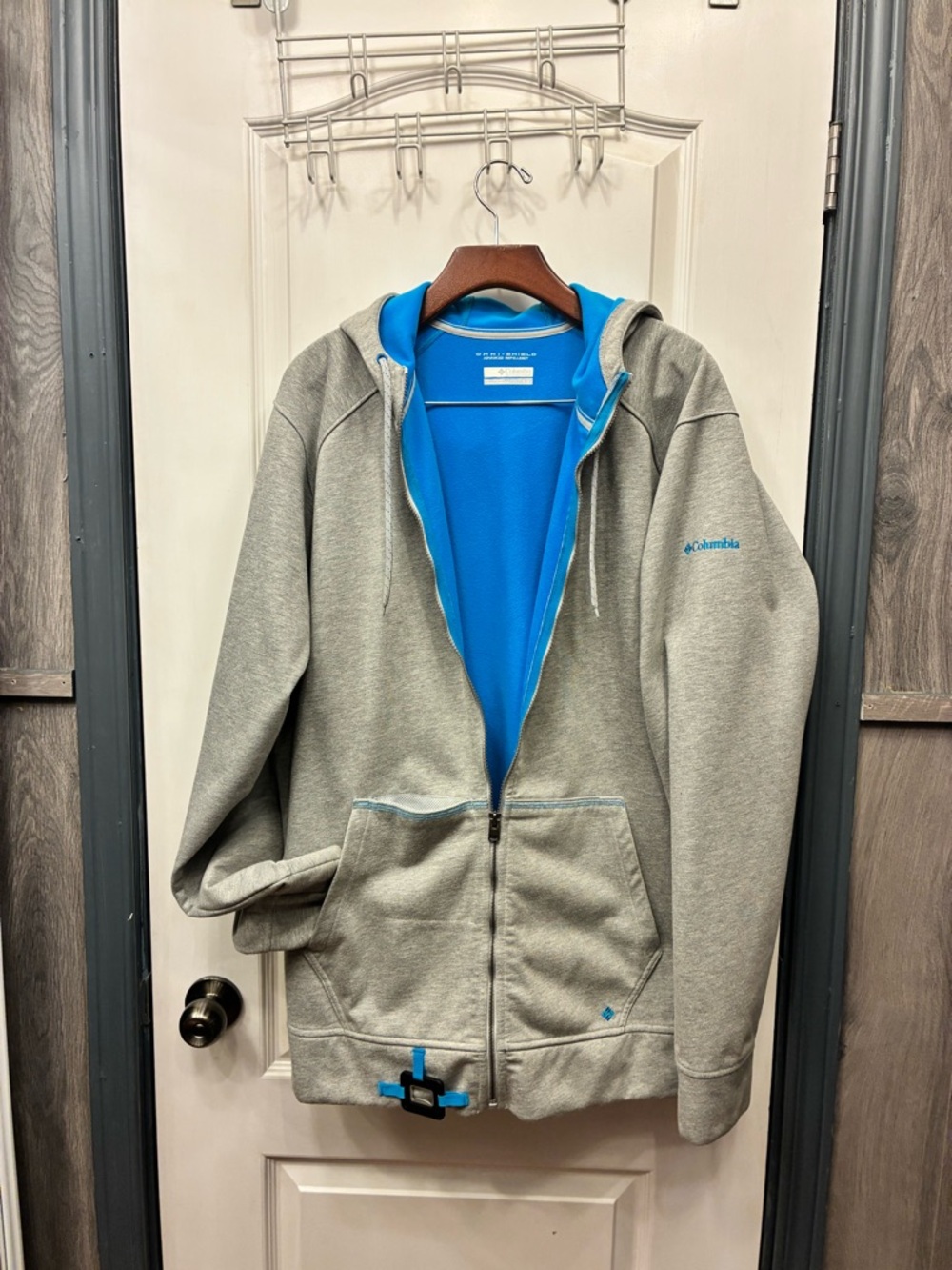 Columbia Men's Gray Zip-Up Hoodie with Blue Lining